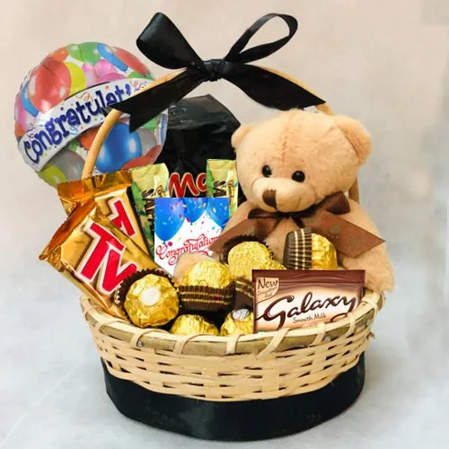 Exquisite Gift Basket of Chocolates N Teddy