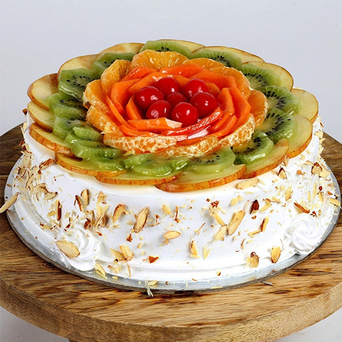 Eagernessâ€™s Pamper 1 Kg Fresh Fruit Cake