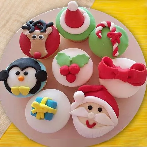 Amazing Gift of Cup Cakes for X-mas	