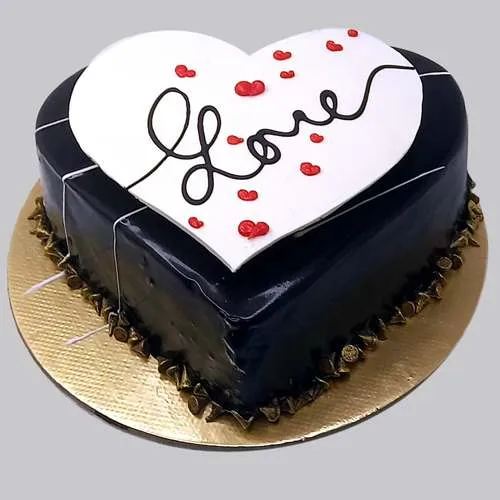 Alluring Heart Shape Chocolate Cake