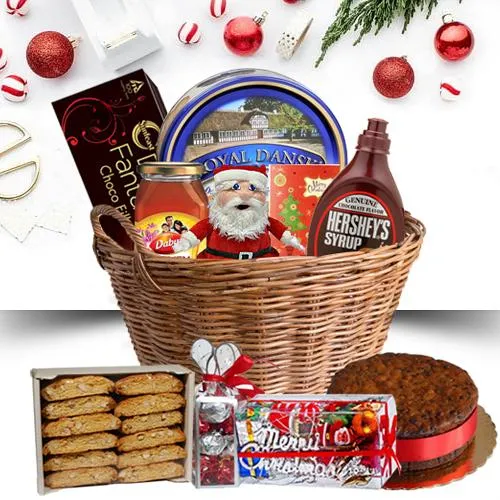 Amazing Christmas Hamper with Festive Excitement