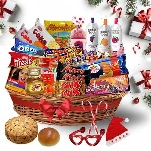 Yummy Christmas Treat Basket<br>