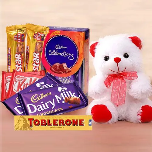 Special Holiday Delight Gift Hamper of Chocolates