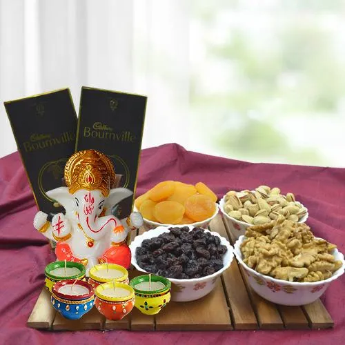 Nutty Dry Fruits N Yummy Chocolates Combo