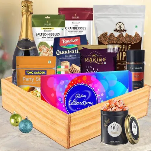 Piquant Gourmet Gift Basket for Xmas