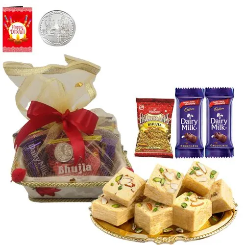 Sweets n Munchies Hamper with Chocolate Delights
