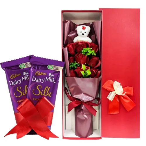 Special V-Day Gift Pair of Artificial Roses Bouquet N Cadbury Silk