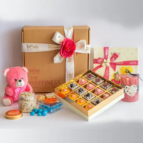 Flavorful Gift Box of Fudge Hearts with Chocolates N Teddy
