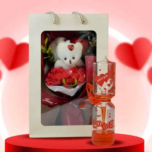 Heartfelt Valentines Love Gift Hamper
