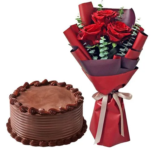 Online Order Red Roses with Chocolate Cake