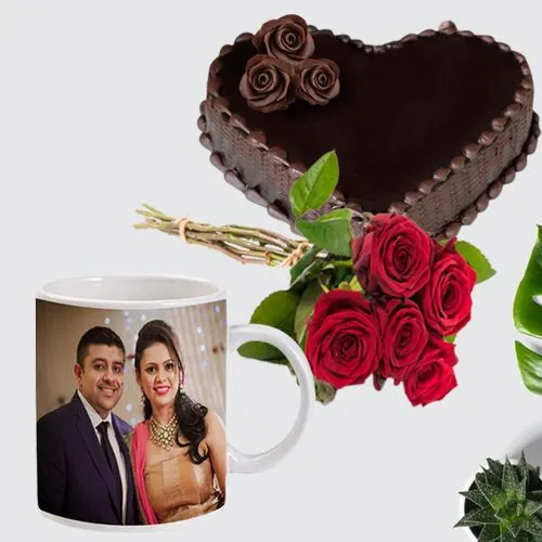Breathtaking Combo of Red Roses n Love Cake with Personalized Mug