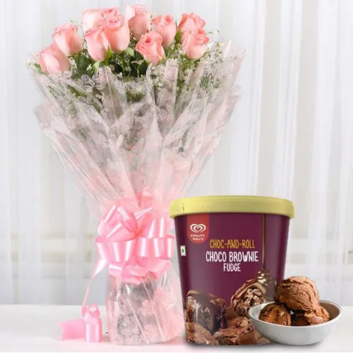 Elegant Pink Roses Bouquet with Choco Brownie Fudge Ice Cream from Kwality Walls