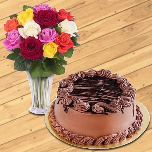 Order Online Mixed Roses in a Glass Vase with Chocolate Cake
