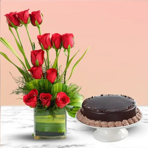 Blushing Red Roses N Chocolate Cake Combo