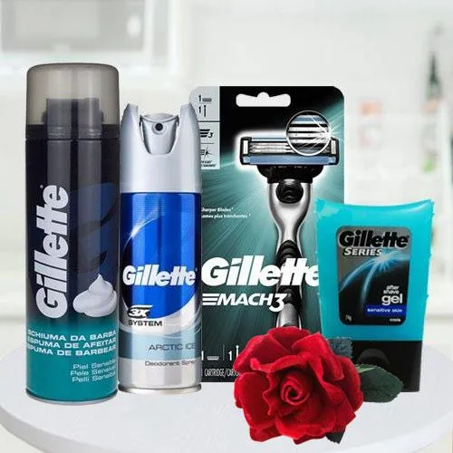 Refreshing Gillette shaving pack