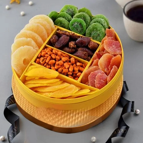 New Year Greetings Tropical Dry Fruit Gift Pack