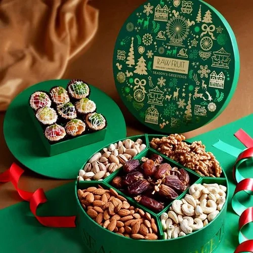 Seasons Greetings Christmas & New Year Gift Pack with Premium Dry Fruits & Tarts