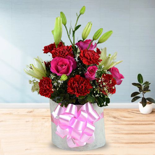 Love n Romance Mixed Flower Bouquet