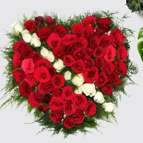 Fashionable Arrowed Heart 60 Red  N  White Rose Arrangement