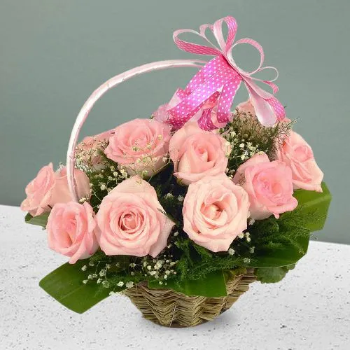 Outstanding Basket of 12 Pink Roses