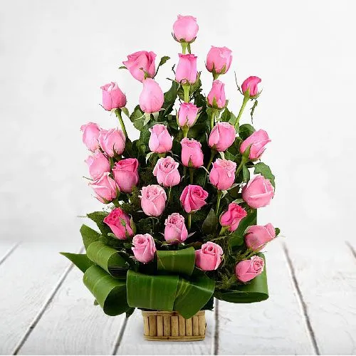 Splendid Basket of 30 Long Stem Pink Roses