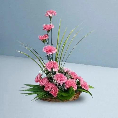 Impressive Basket of 15 Pink Carnations