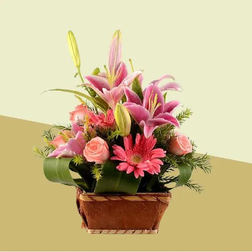 Gorgeous Basket of Lilies, Roses n Gerberas in Pink Hues