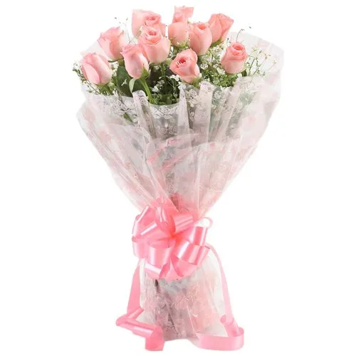 Distinctive Floral Assortment of 30 Pink Roses