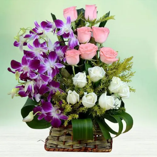 Attractive Basket of Roses N Orchids