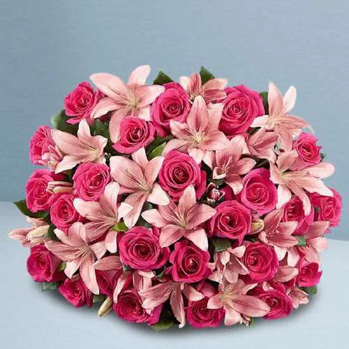 Fusion of Pink Roses n Lilies Bouquet