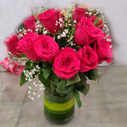 Exquisite Glass Vase Full of Red Roses