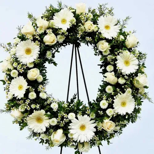 Awesome mixed Flower wreath