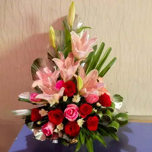 Passionate Roses N Lilies Bouquet