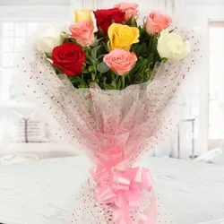 Artistic Love in the Air Mixed Roses Bouquet