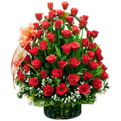 Precious Assemble ofÂ Premium Red Coloured Roses in a Basket