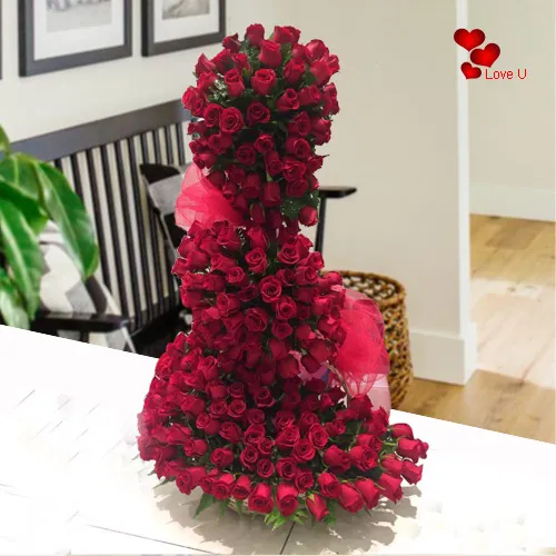 Designer Red Rose Arrangement (5 ft long - 150 Roses)