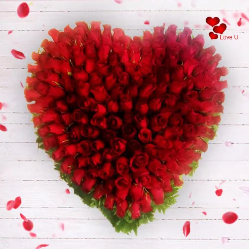 Exquisite Red Rose Heart (150 Roses)
