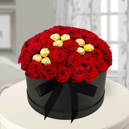 Lovely Box of Red Roses n Ferrero Rocher
