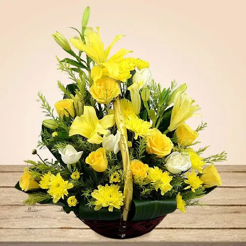 Gorgeous Array of Sunny Yellow Blooms