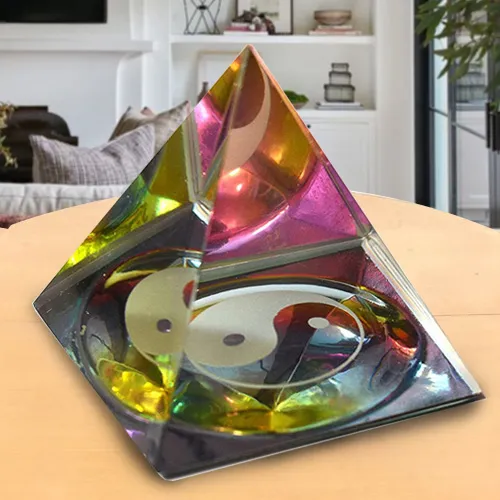 Deliver Yin -Yan Pyramid