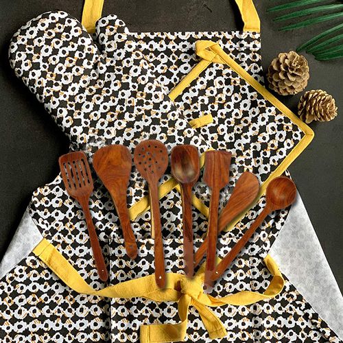 Remarkable Wooden Handmade Spatula Set with Printed Mitten Holder N Apron