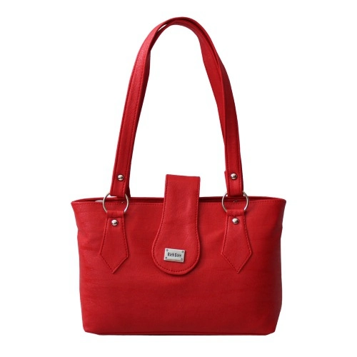 Suave Shoulder Bag for Her in Red