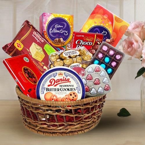 Deliver Online Basket of Assorted Chocolate