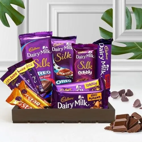 Delectable Mommy Delight Chocolate Hamper