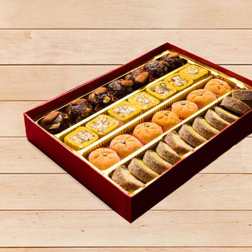 Luscious Assorted Premium Sweet Box (1kg)