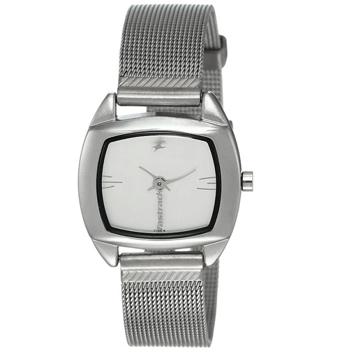 Eye-Catching Fastrack Urban Kitsch Upgrades White Dial Watch for Ladies