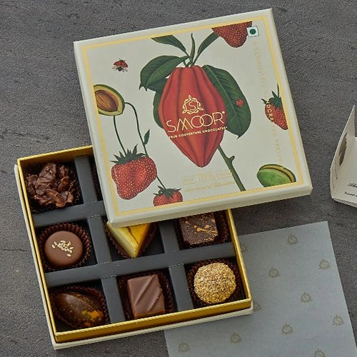 Signature 9 Pcs Chocolate Indulgence Box