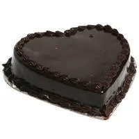Tasty Heart Shaped Chocolate Truffle Cake