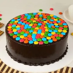 Mouth Watering Round Chocolate Gems Cake