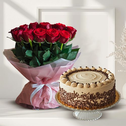 Buy Red Roses Arrangement with Coffee Cake